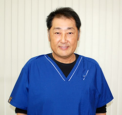 院長 竹内 敏彦(たけうち としひこ)